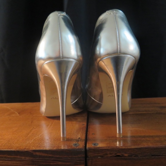 Stessy High-heels - Picture 2 of 4